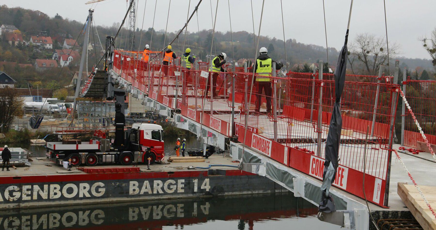 Eine überraschende Lösung für die Fußgängerbrücke